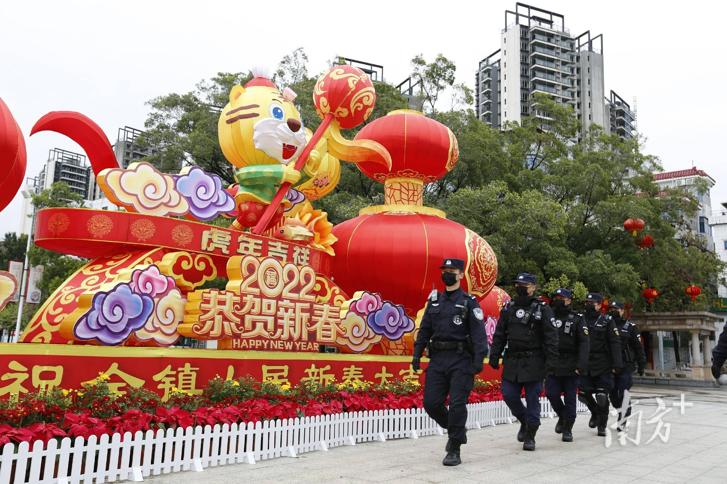 开元体育官方网站-社区盾赛程吃紧；亚特兰大今夜外线爆发；赛场秩序良好；数据趋势出现新变化(亚非接民族运动的高涨ppt)