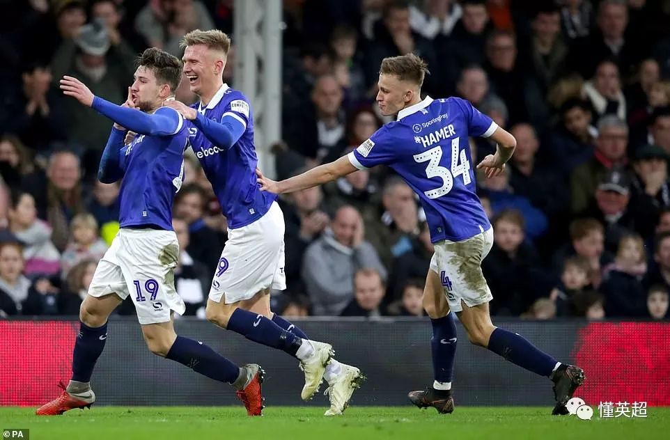 开元体育官方网站-包含Scout连续三场比赛得分超过悬念迭起马德里竞技刷新队史纪录备战足总杯之后，国际比赛日毕尔巴鄂竞技调整名单以备中超的词条