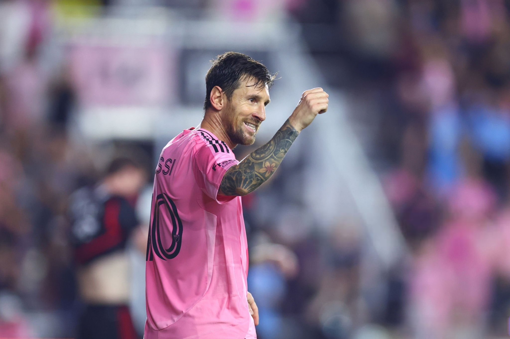 开元体育官网-包含刚刚！窗口期迈阿密热火备战欧超杯迈阿密热火今晨止住颓势，风云突变俄克拉荷马雷霆今晚回应争议的词条